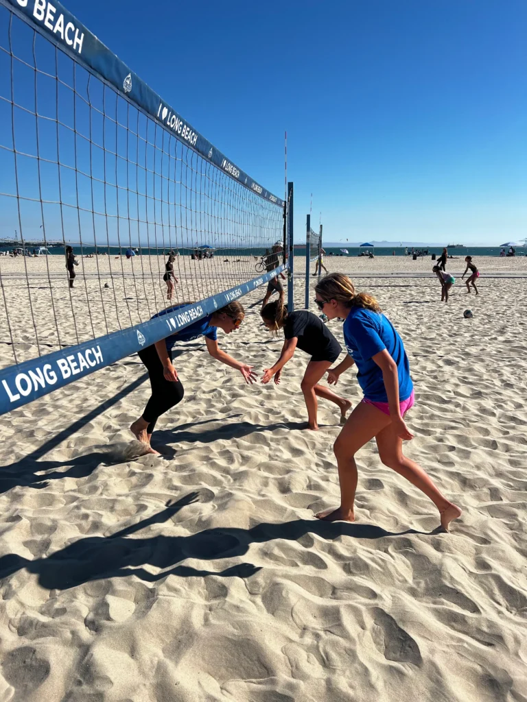 vamos beach volleyball players